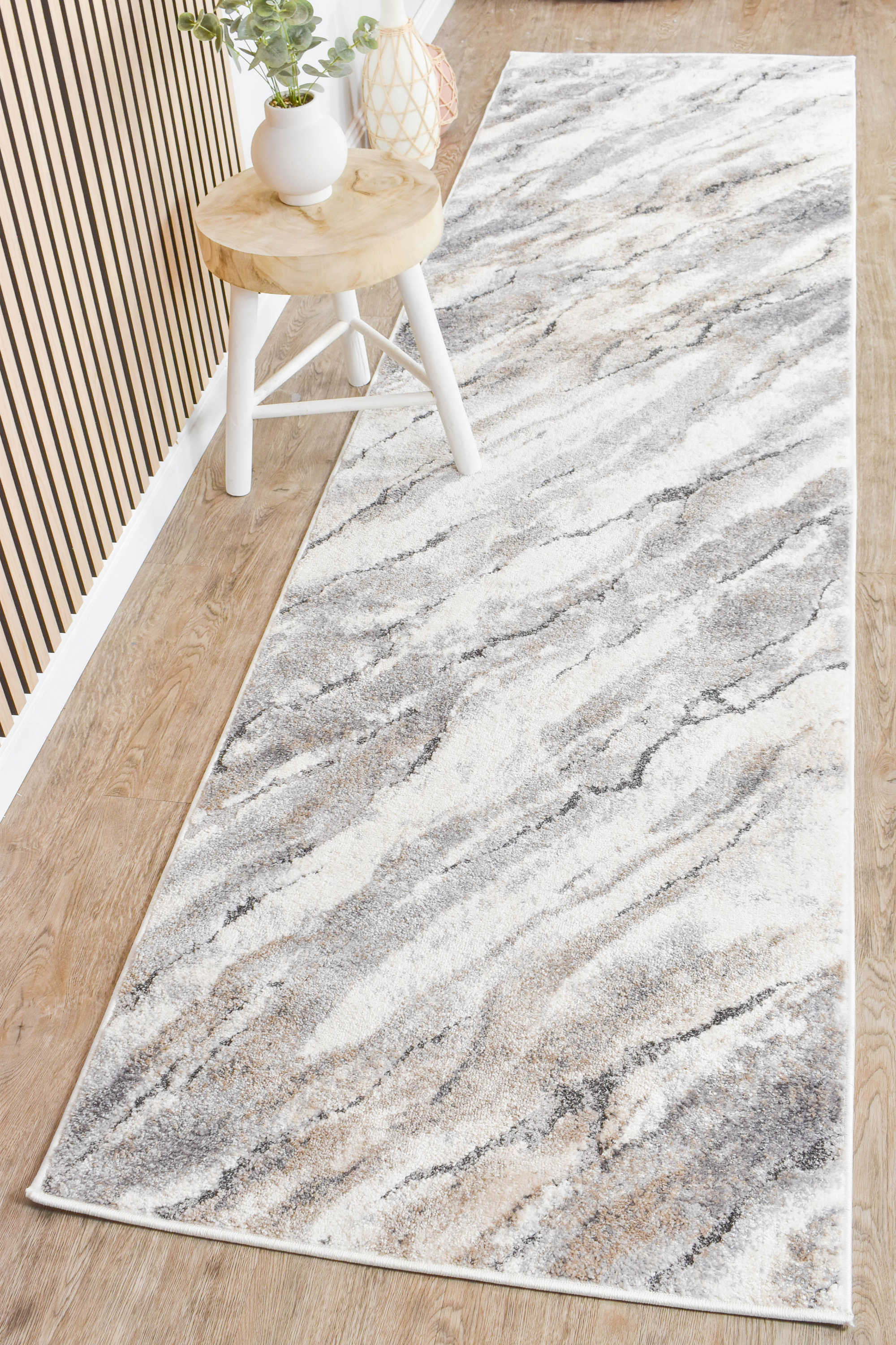 Charlotte Willow Runner