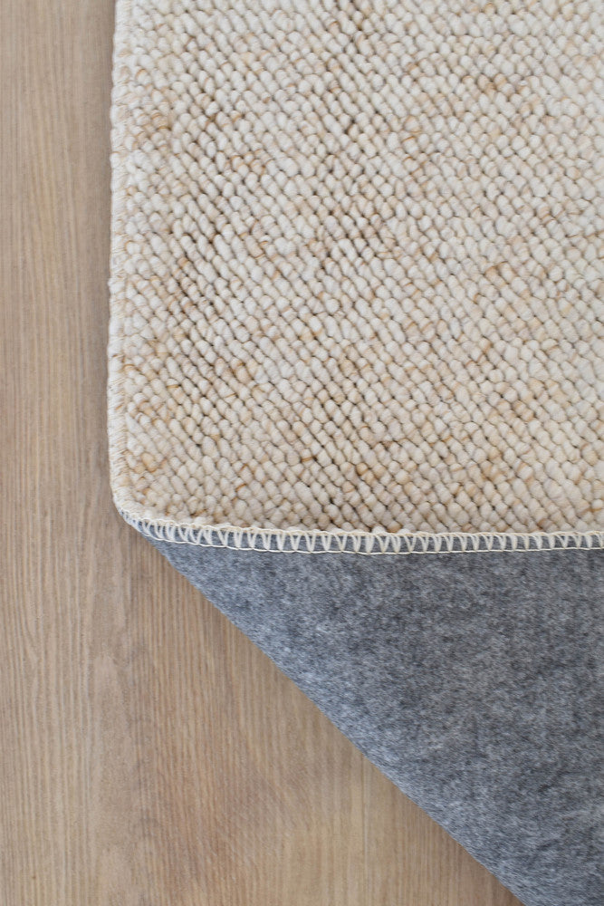 Drift Pebble Beige Runner
