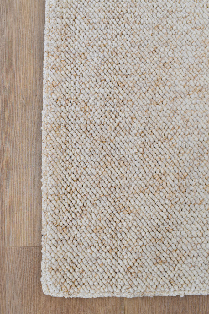 Drift Pebble Beige Runner