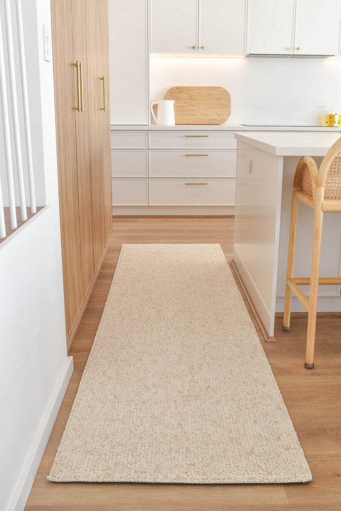 Drift Pebble Beige Runner