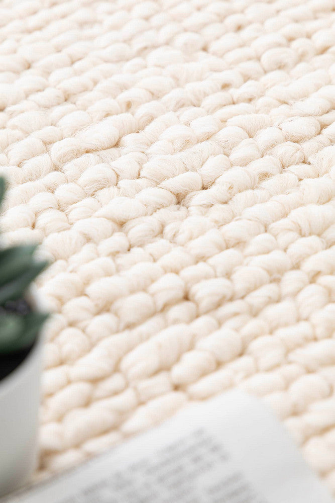 Lyo White Ivory