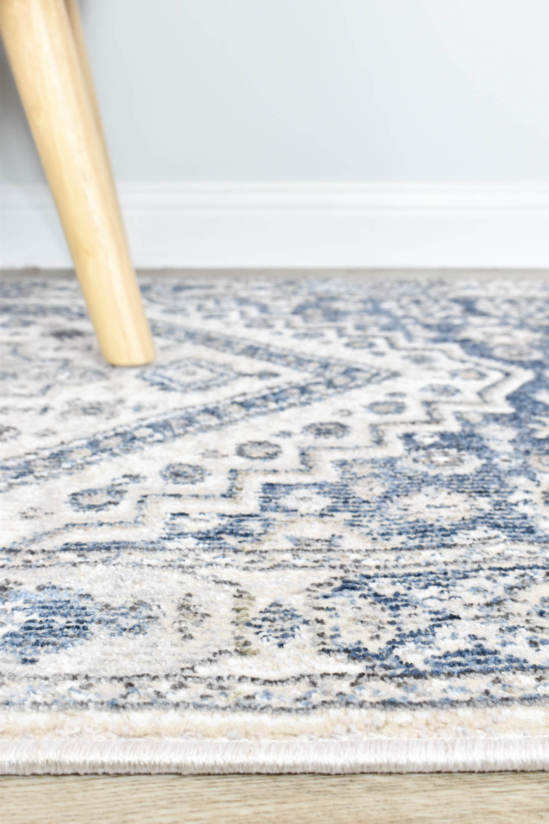 Marakesh Cream Blue Rug A161A