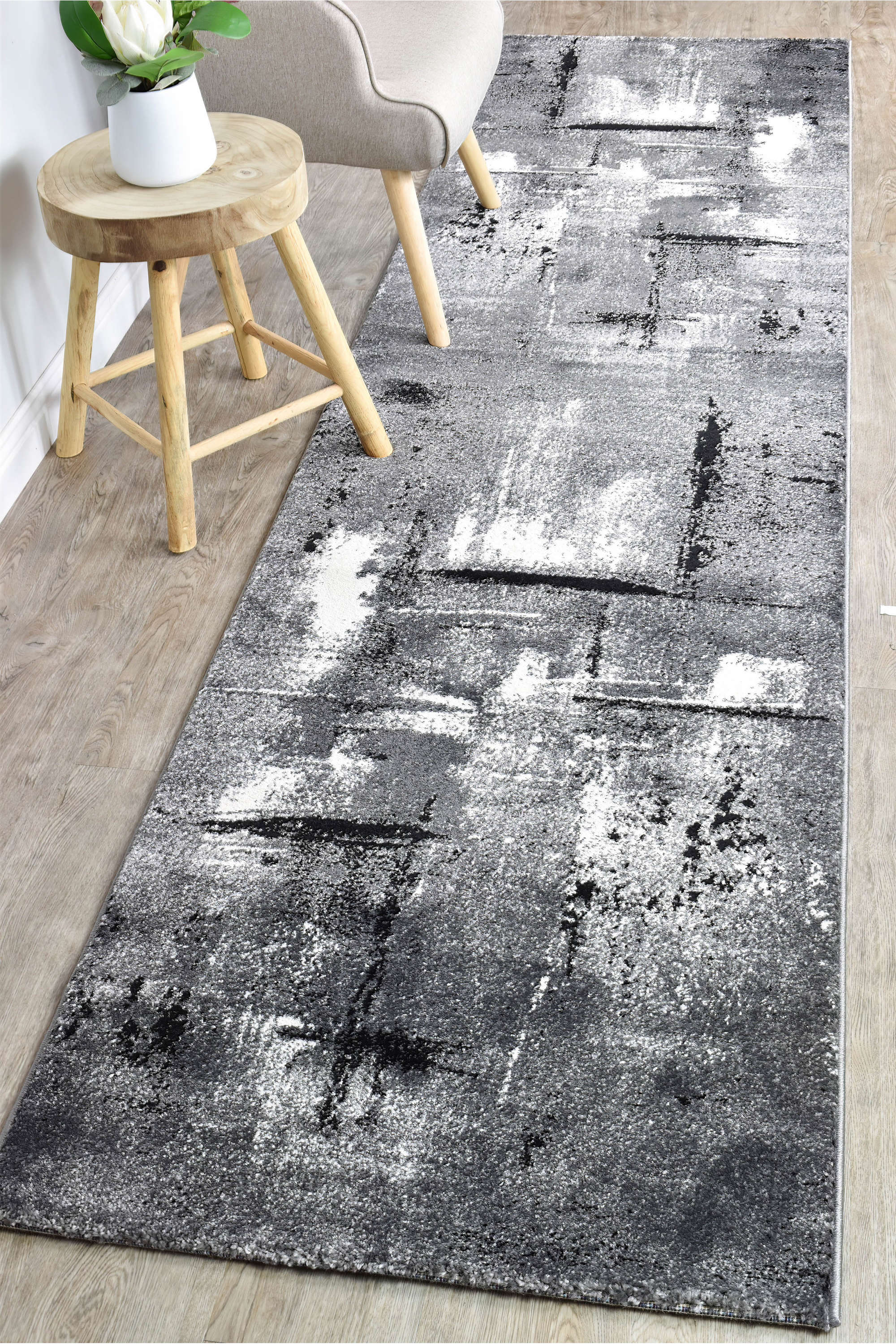 Nova 53A Light Grey Dark Grey Runner