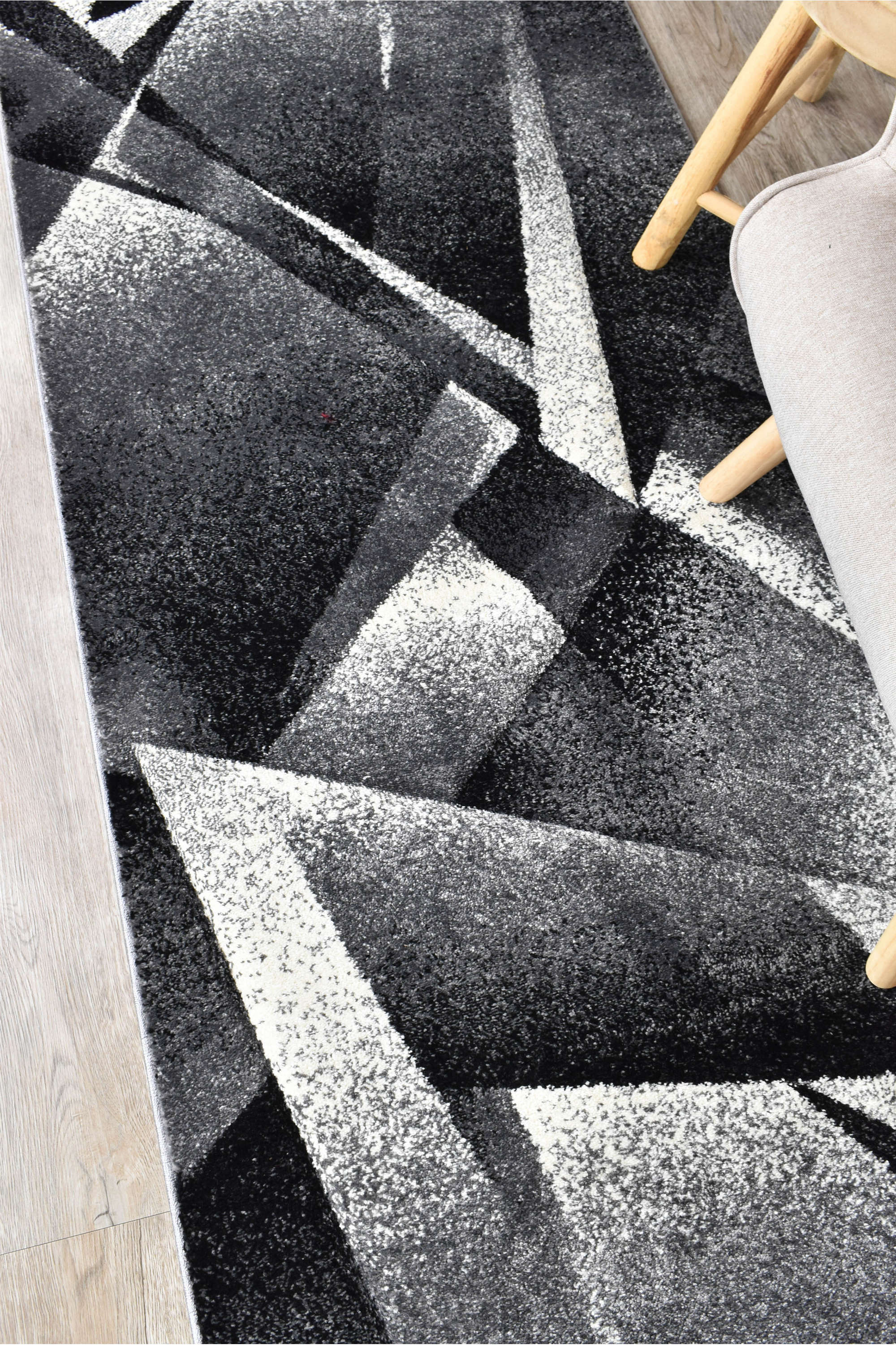 Nova 54B Light Grey Dark Grey Runner