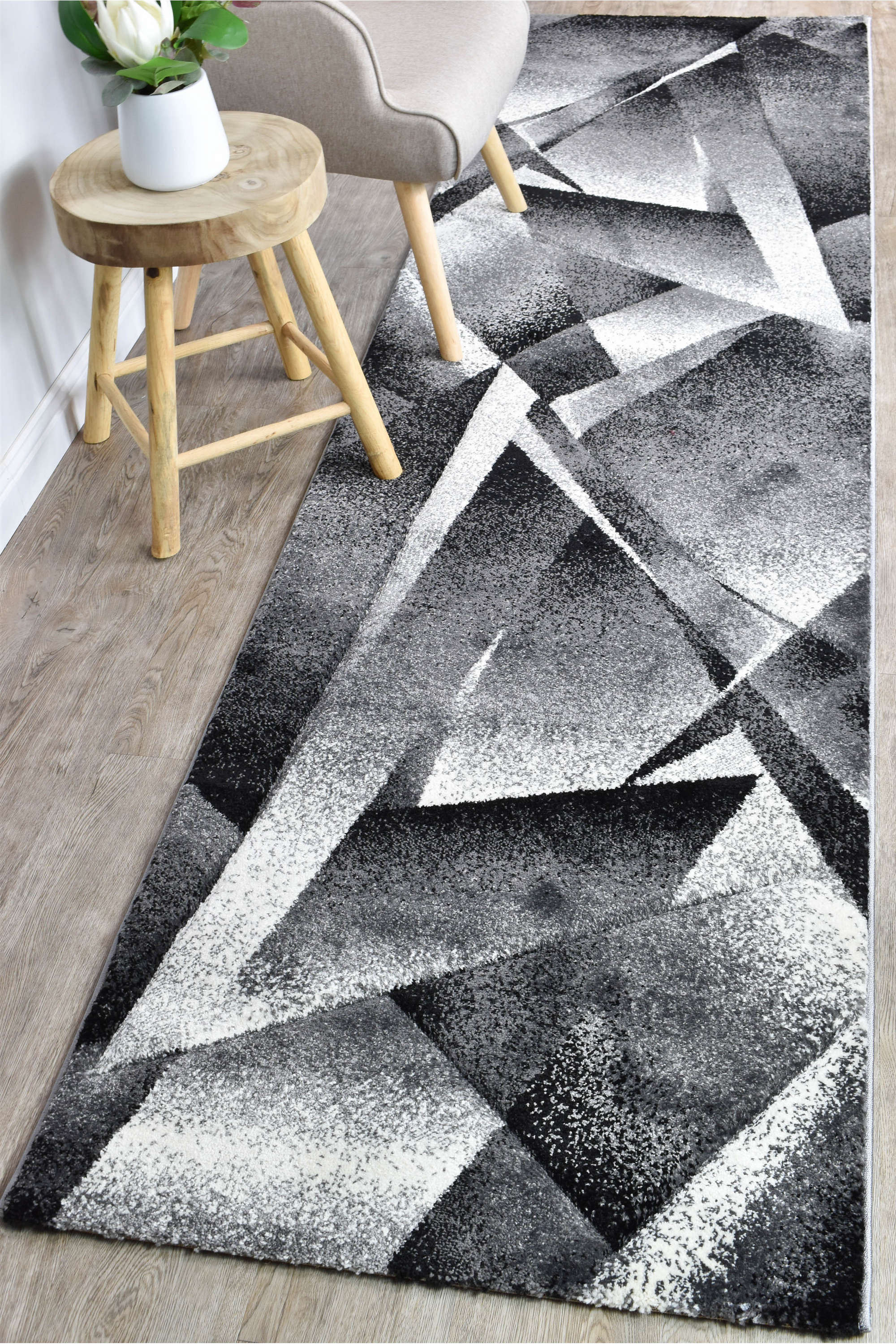 Nova 54B Light Grey Dark Grey Runner