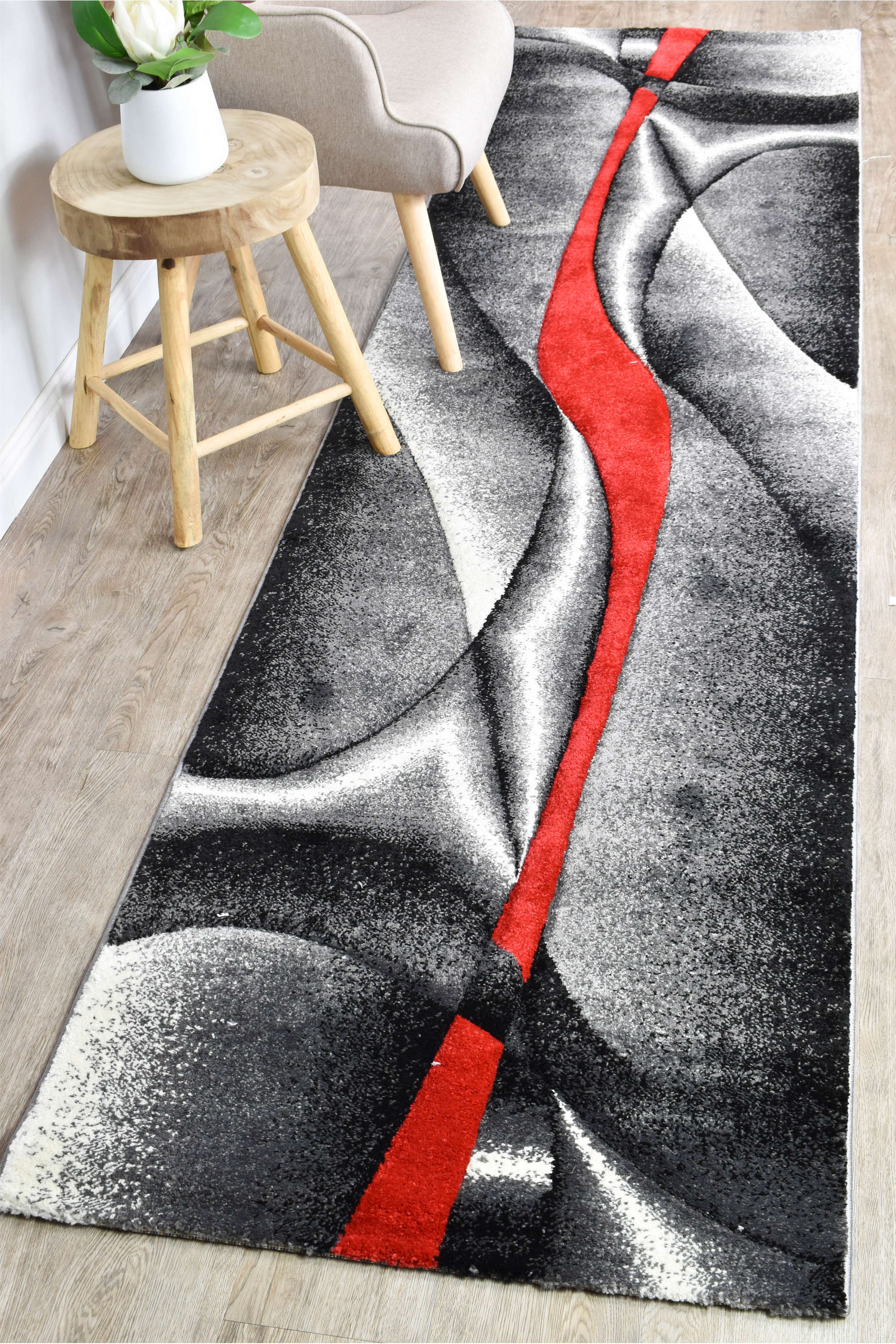 Nova 56A Grey Red Runner