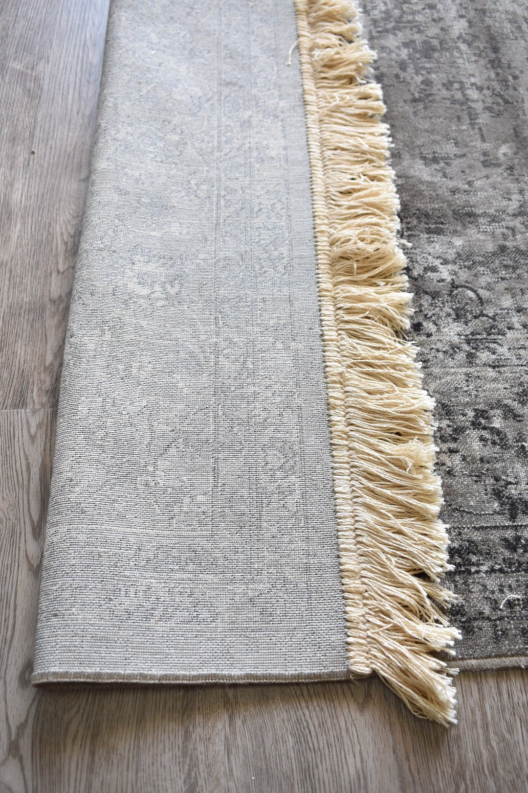 Royal Palace Khaki Rug 14909-7373