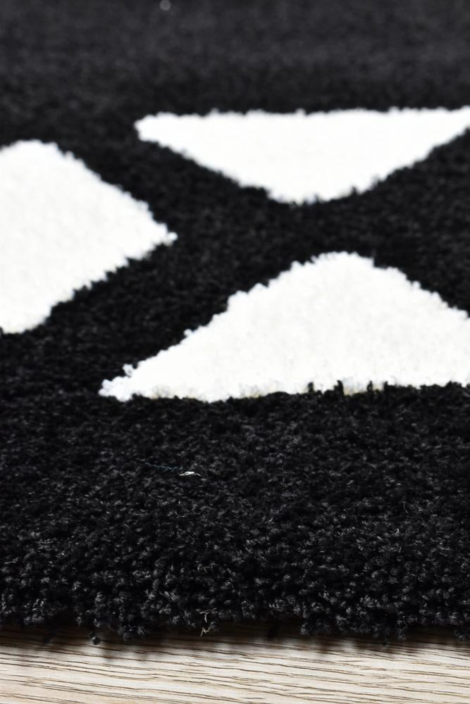 Maya Berber Black White Rug 63207-630