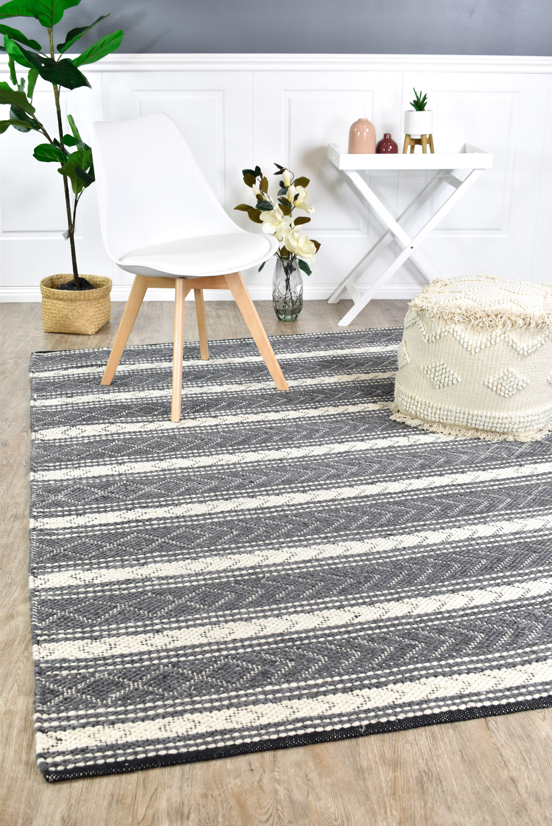 Alicia Wool Charcoal Rug