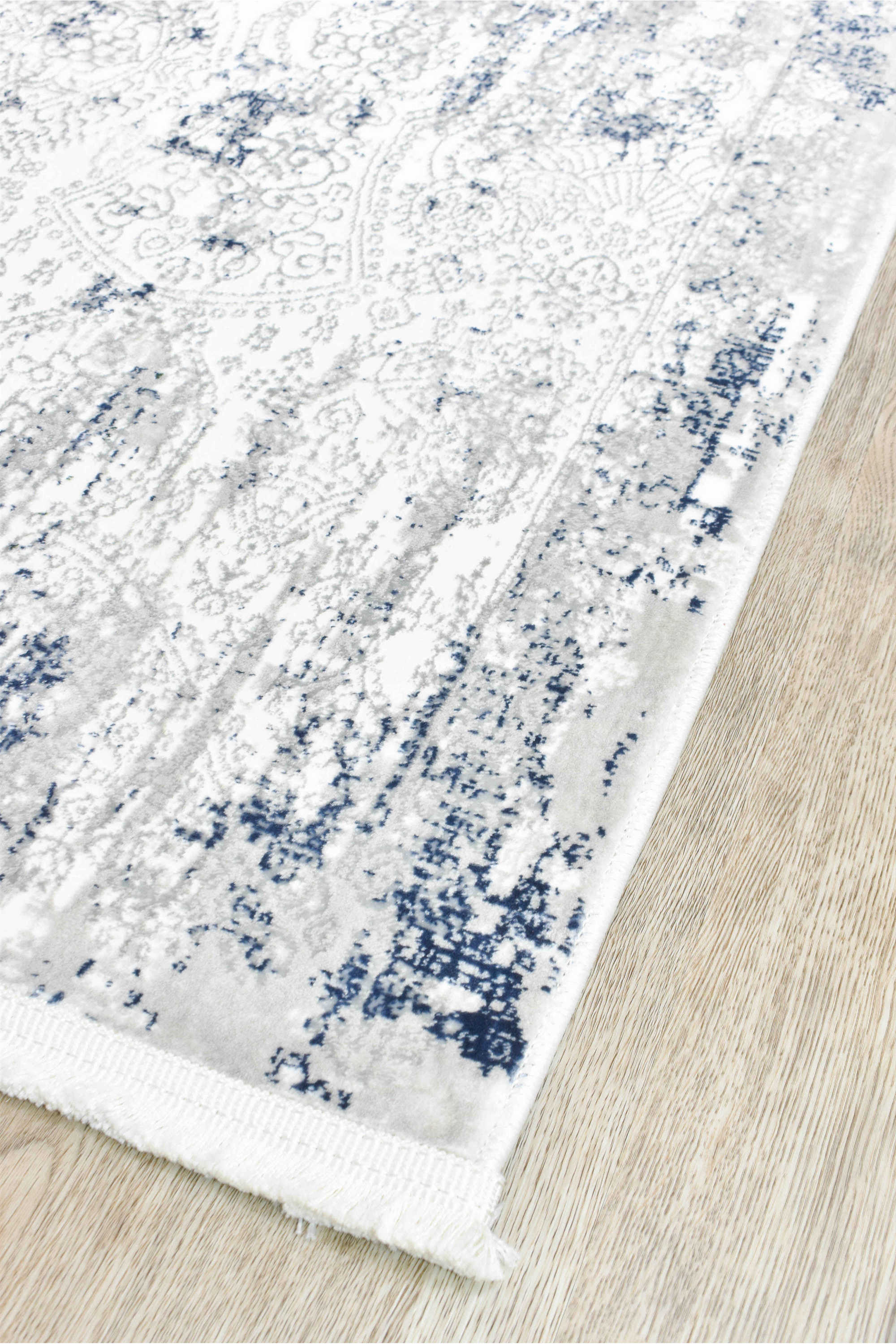 Arora 27084A White Belle