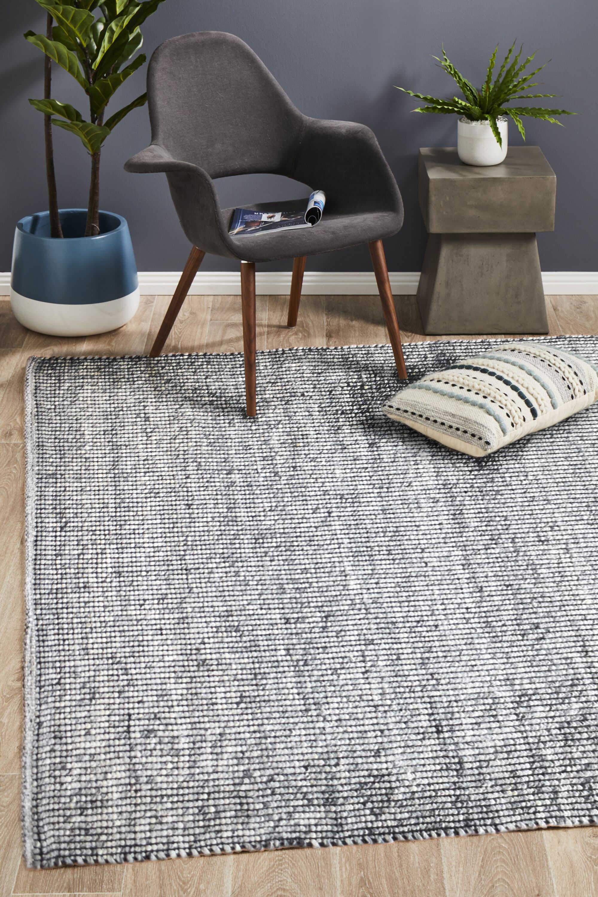 Chiasso Wool Dark Grey Rug