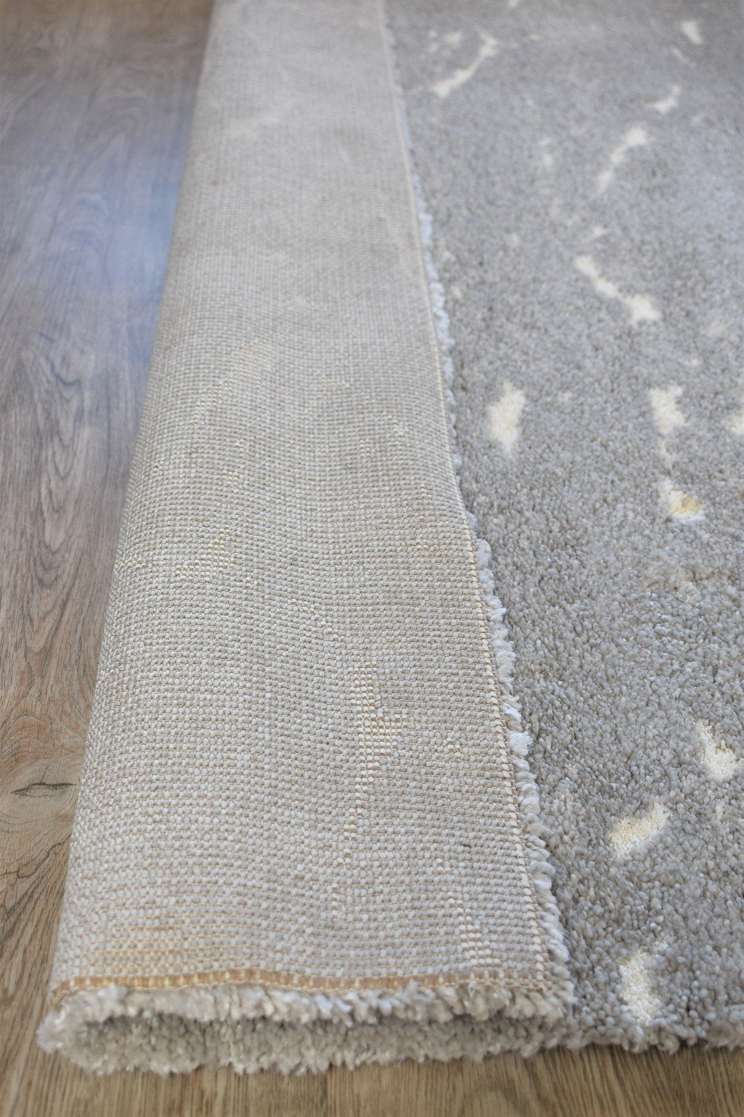 Dawn Scandinavian Silver Rug 81006-760
