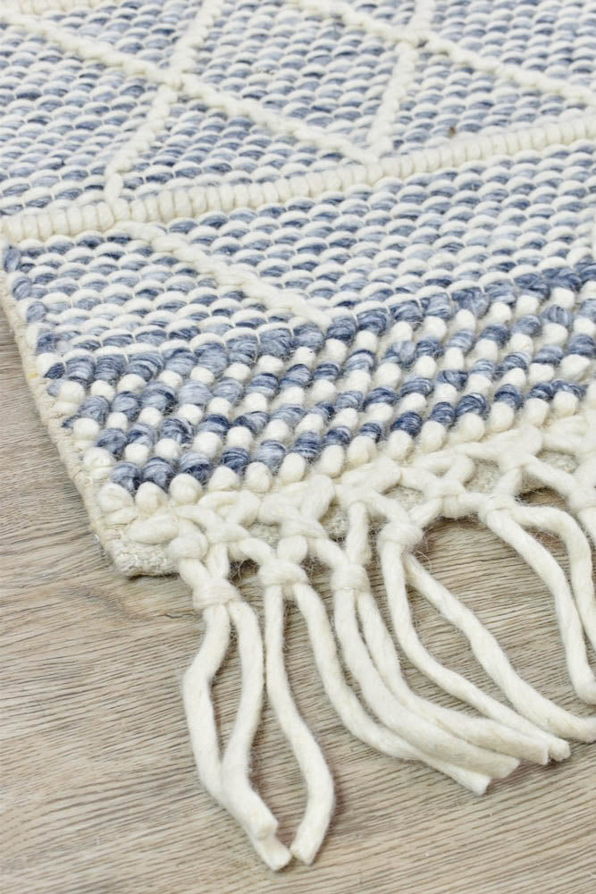 Labin Fringe Blue White Wool Rug