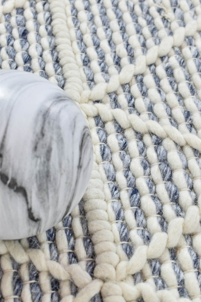 Labin Fringe Blue White Wool Rug