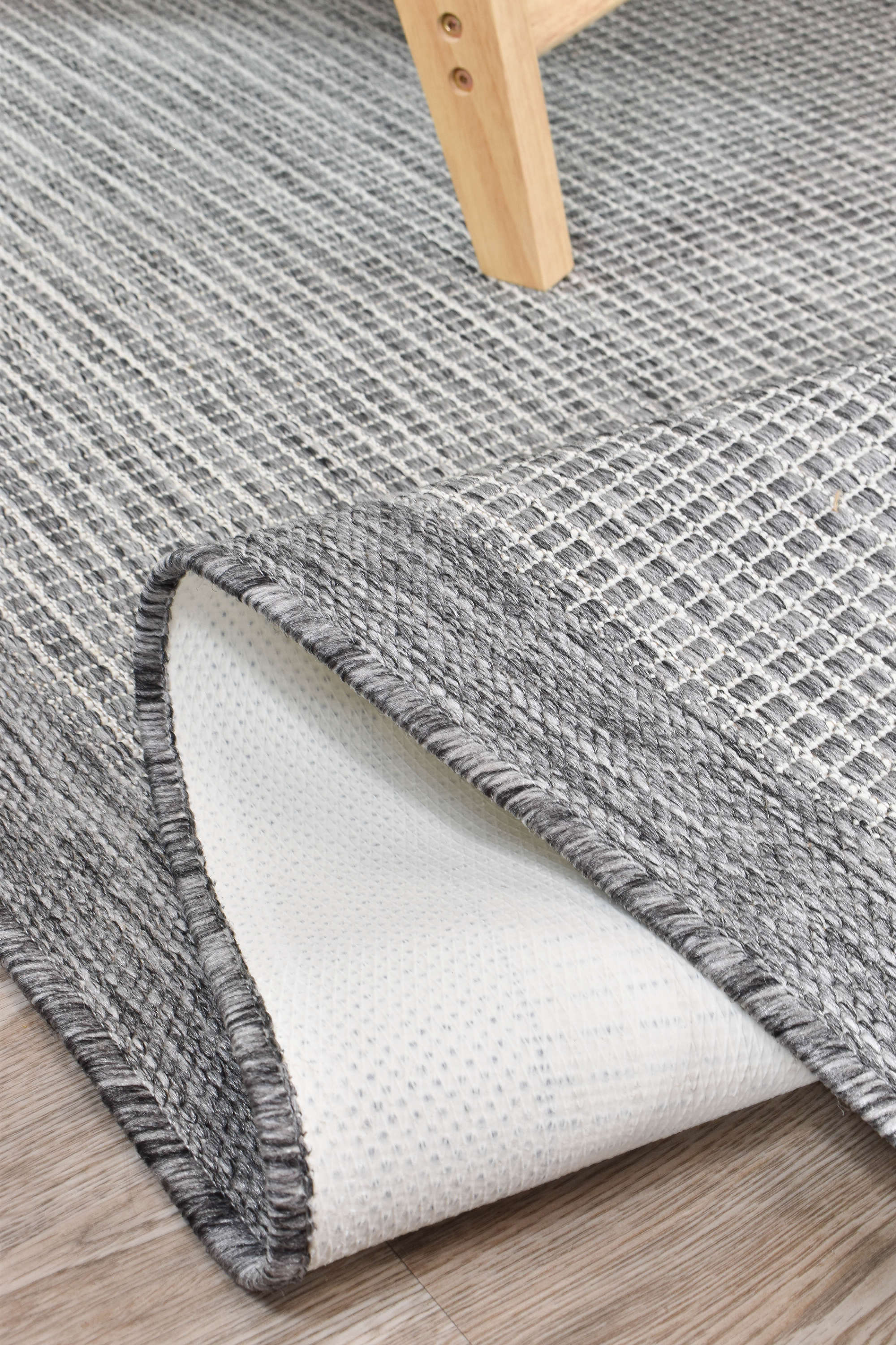 Long Island Light Grey Rug 1303-GU6E