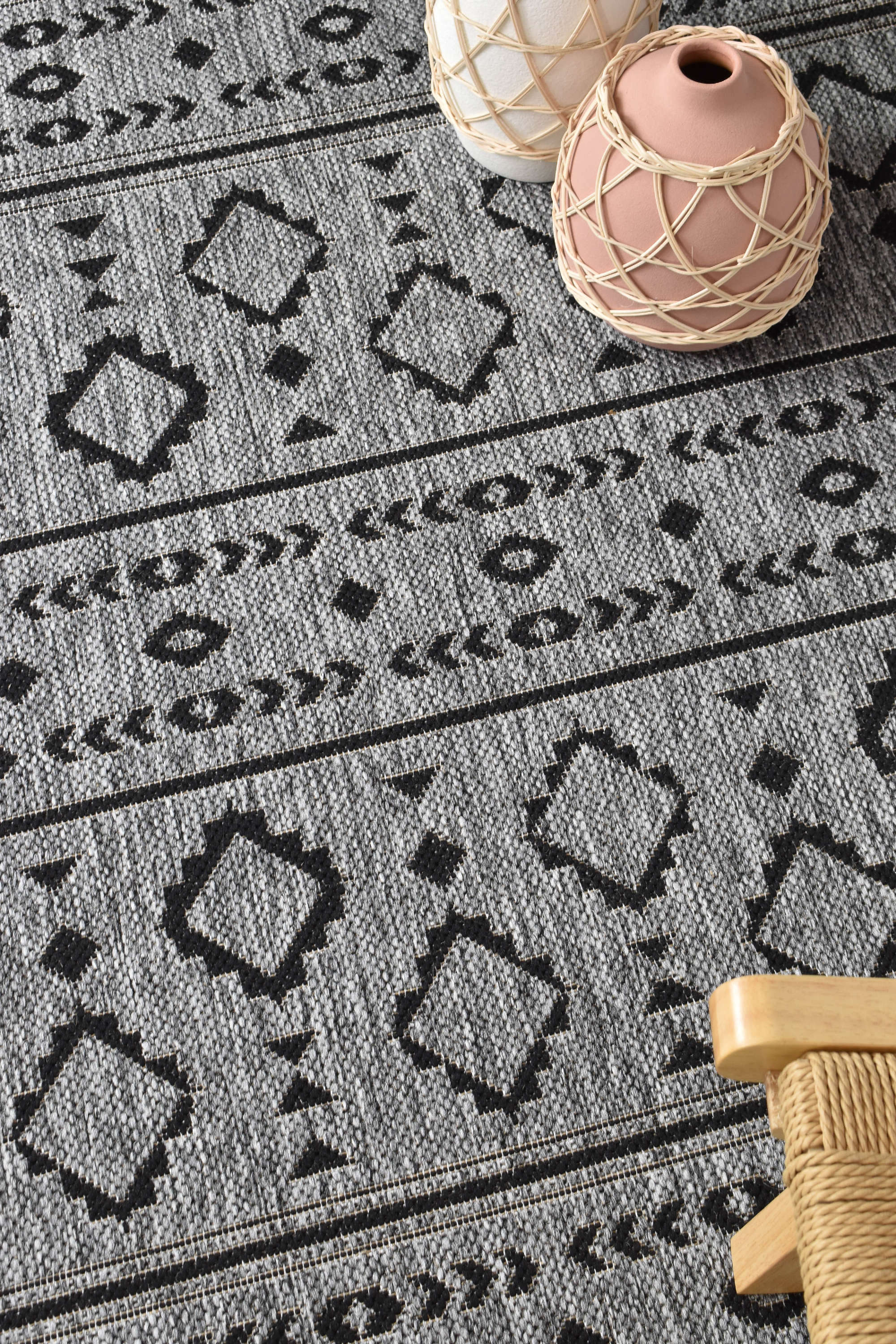 Long Island Dark Grey Rug 3333-DM9E