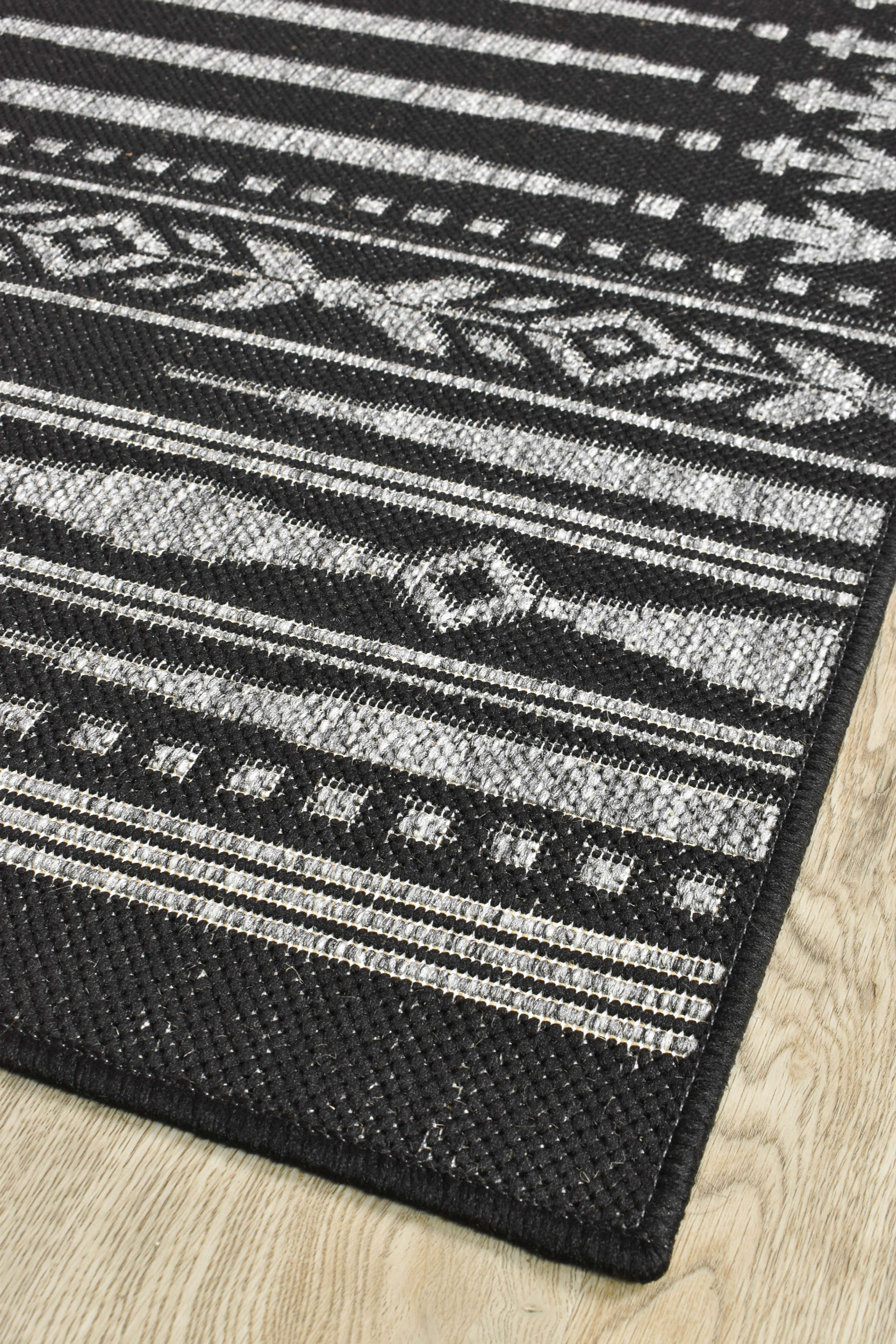 Long Island Dark Grey Rug 5609-DM9K