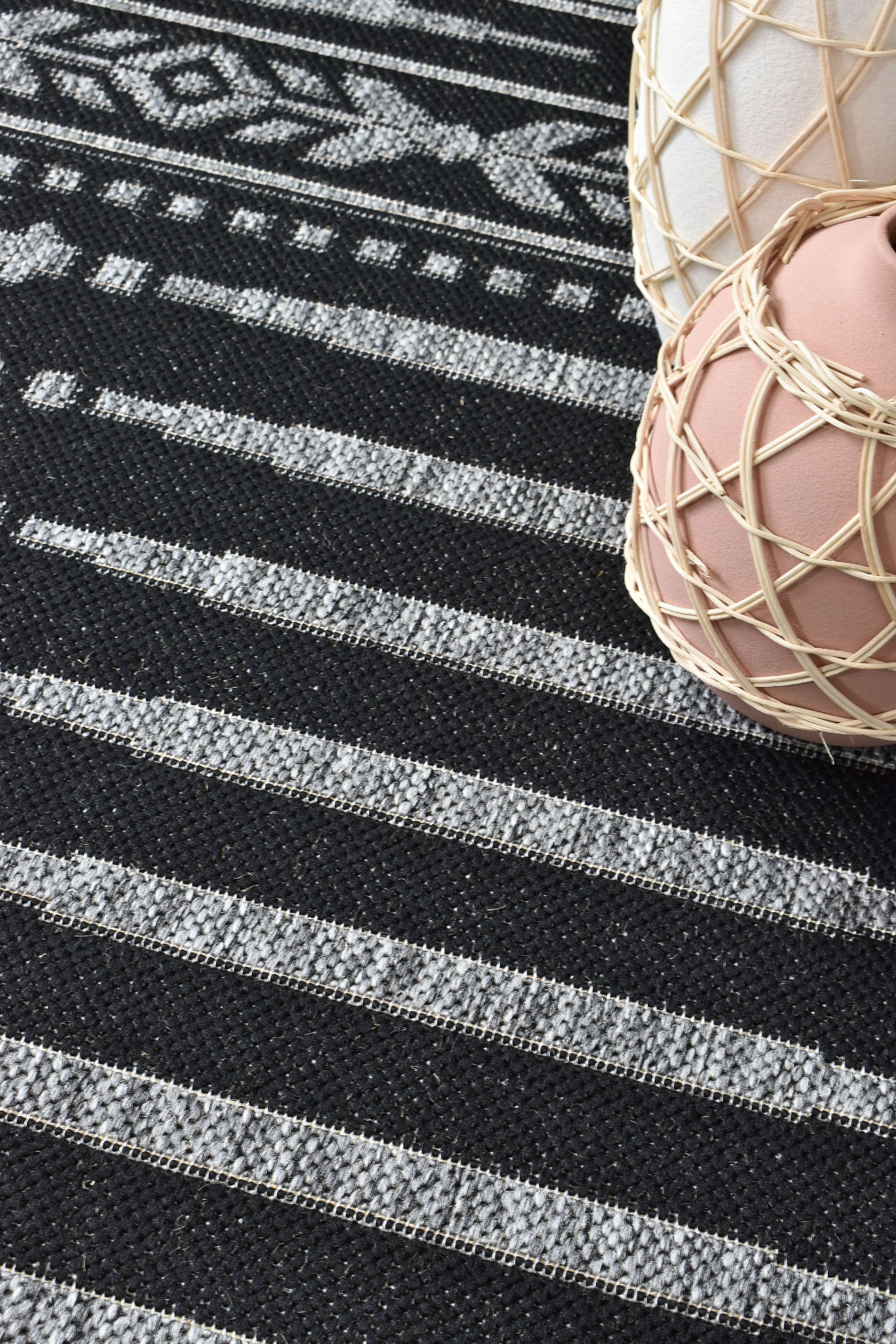 Long Island Dark Grey Rug 5609-DM9K