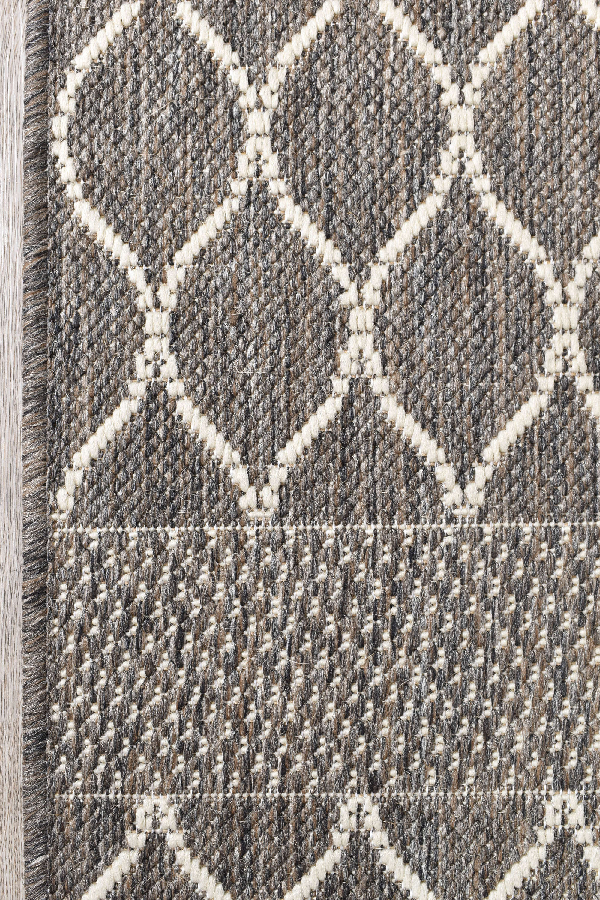 Long Island Brown Rug 6826-W71E