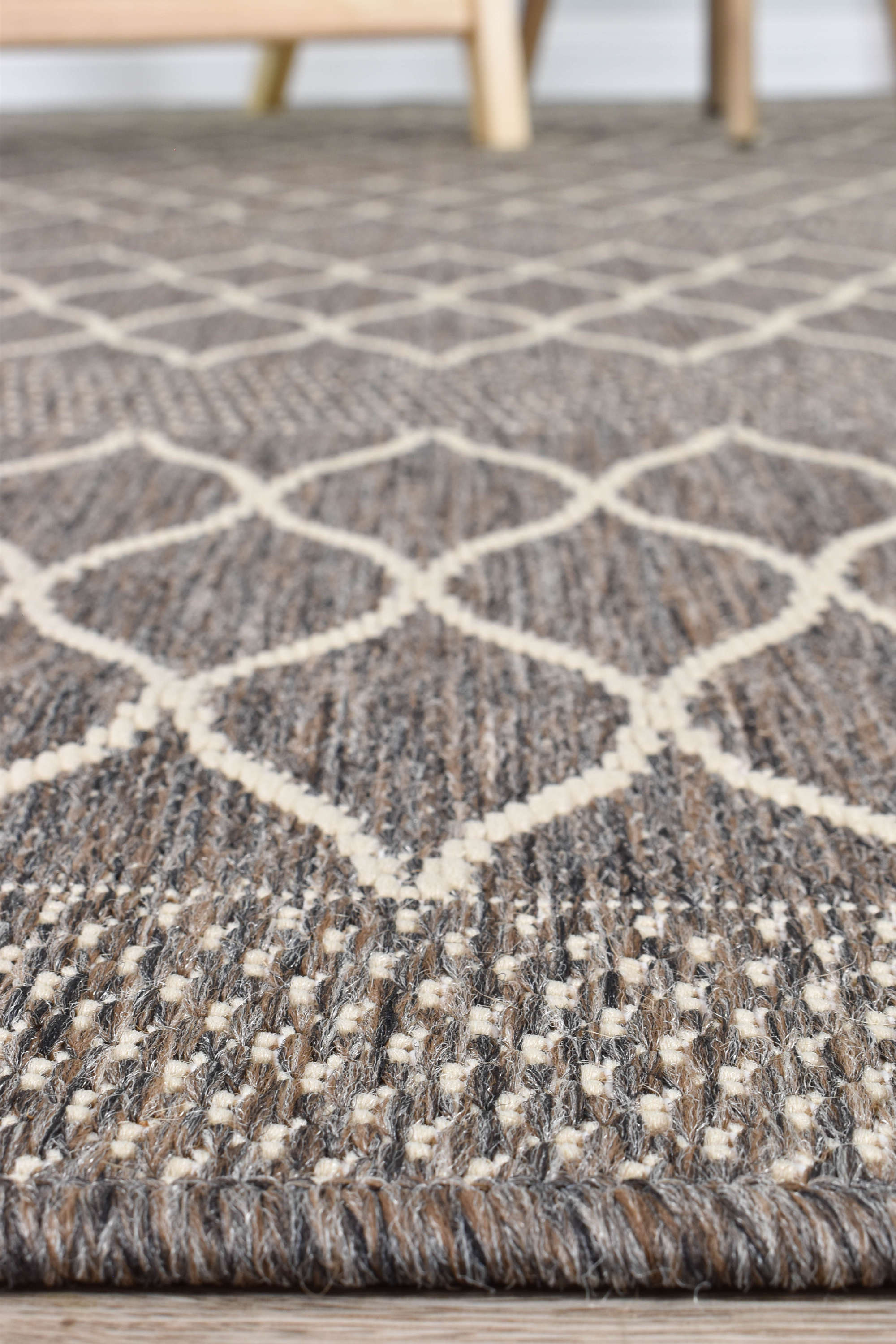 Long Island Brown Rug 6826-W71E