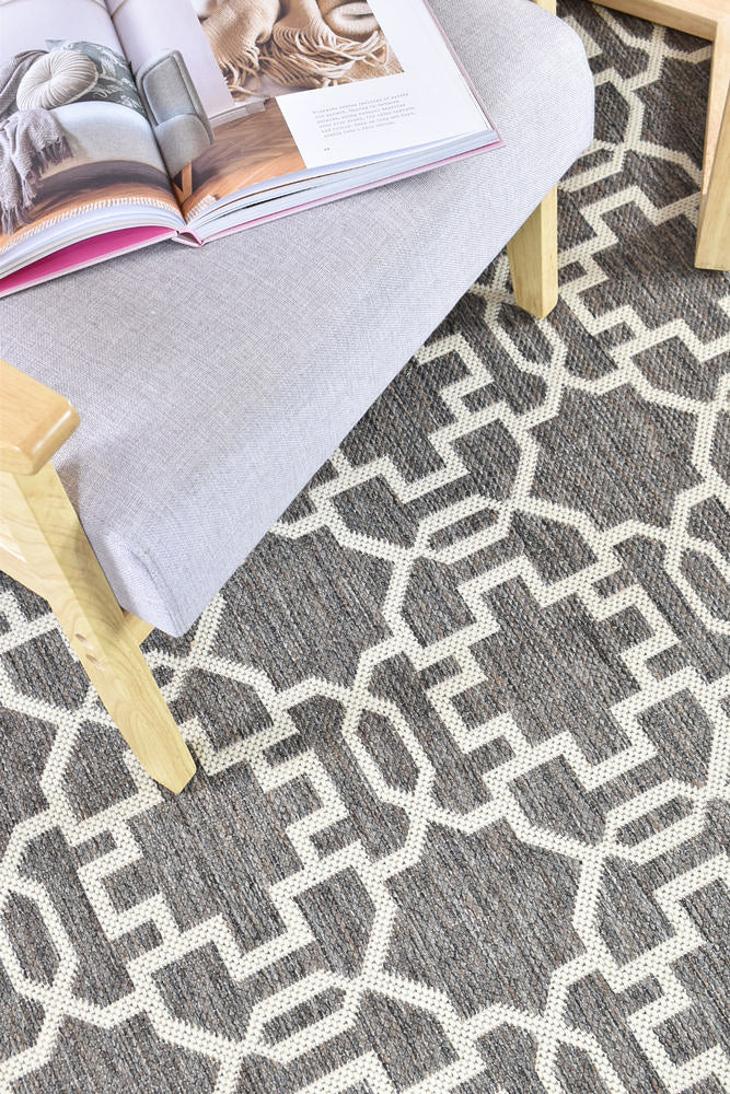Long Island Brown Cream Rug 208-W71E