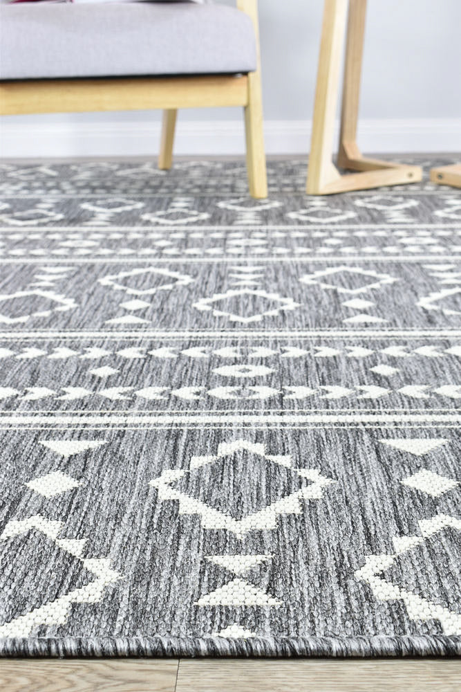 Long Island Grey Cream Rug 3333-GU6E