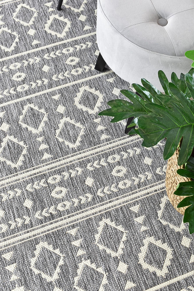 Long Island Grey Cream Rug 3333-GU6E