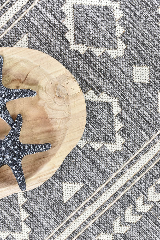 Long Island Grey Cream Rug 3333-GU6E