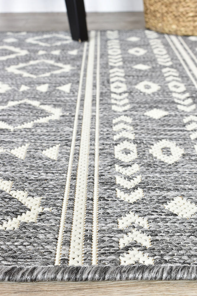 Long Island Grey Cream Rug 3333-GU6E
