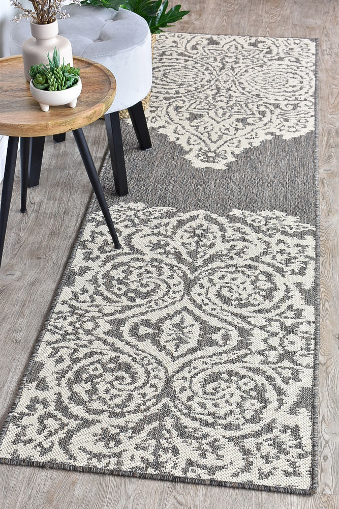 Long Island Brown Cream Rug 5605-W71E