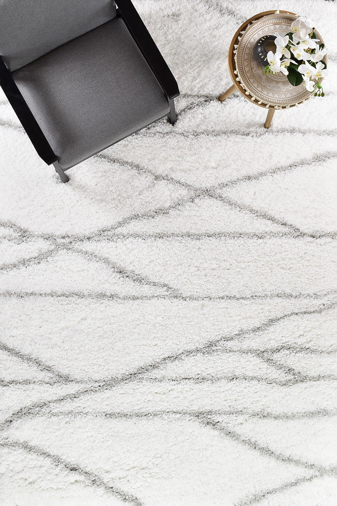 Mascot Shaggy White Rug 8741A