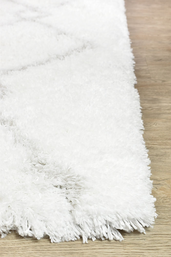 Mascot Shaggy White Rug 8744A