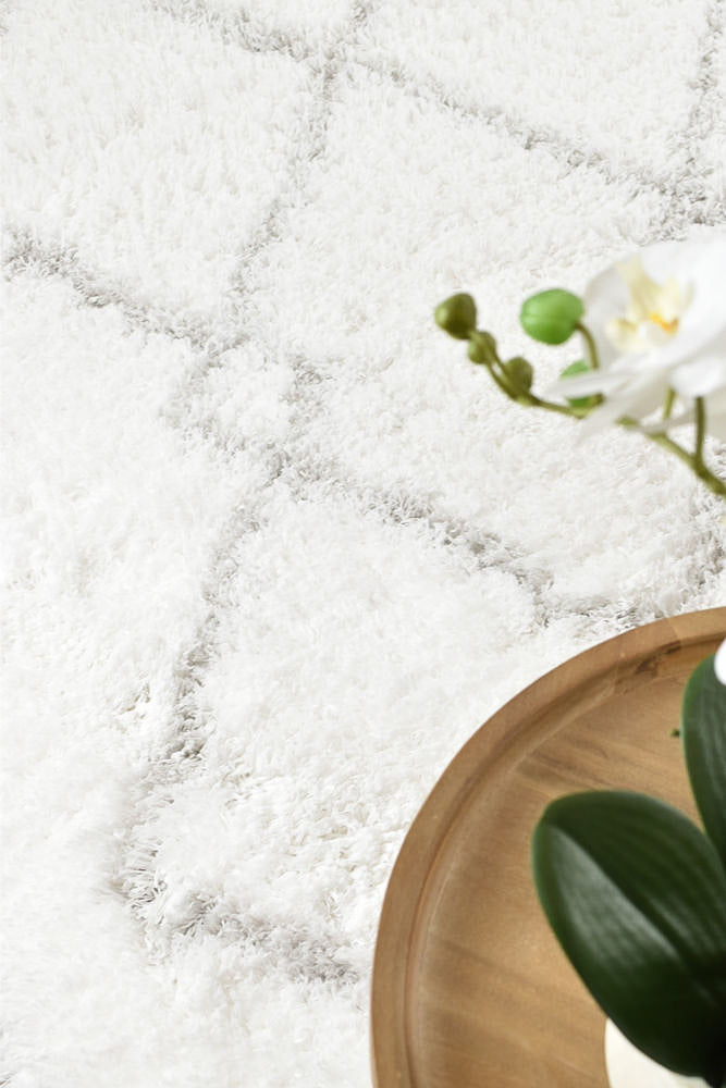 Mascot Shaggy White Rug 8744A