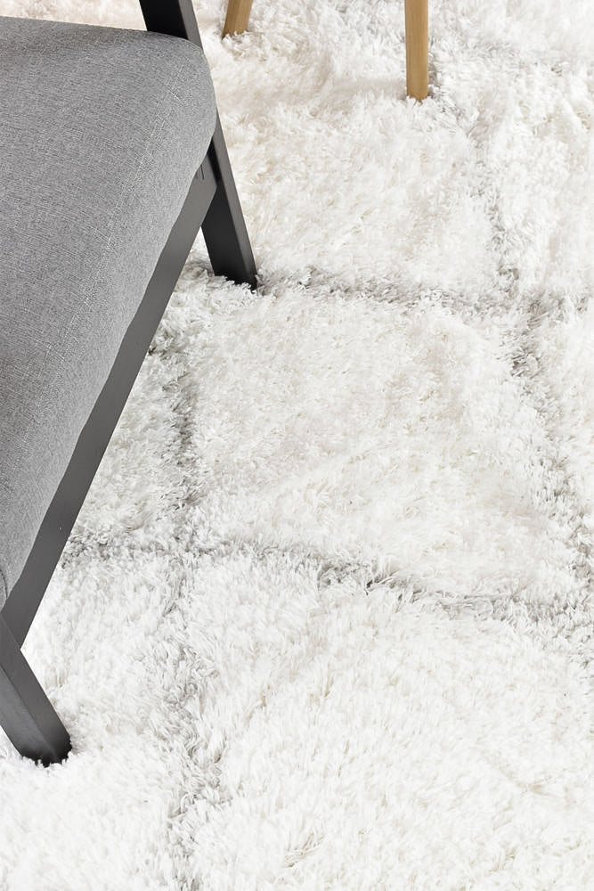 Mascot Shaggy White Rug 8744A