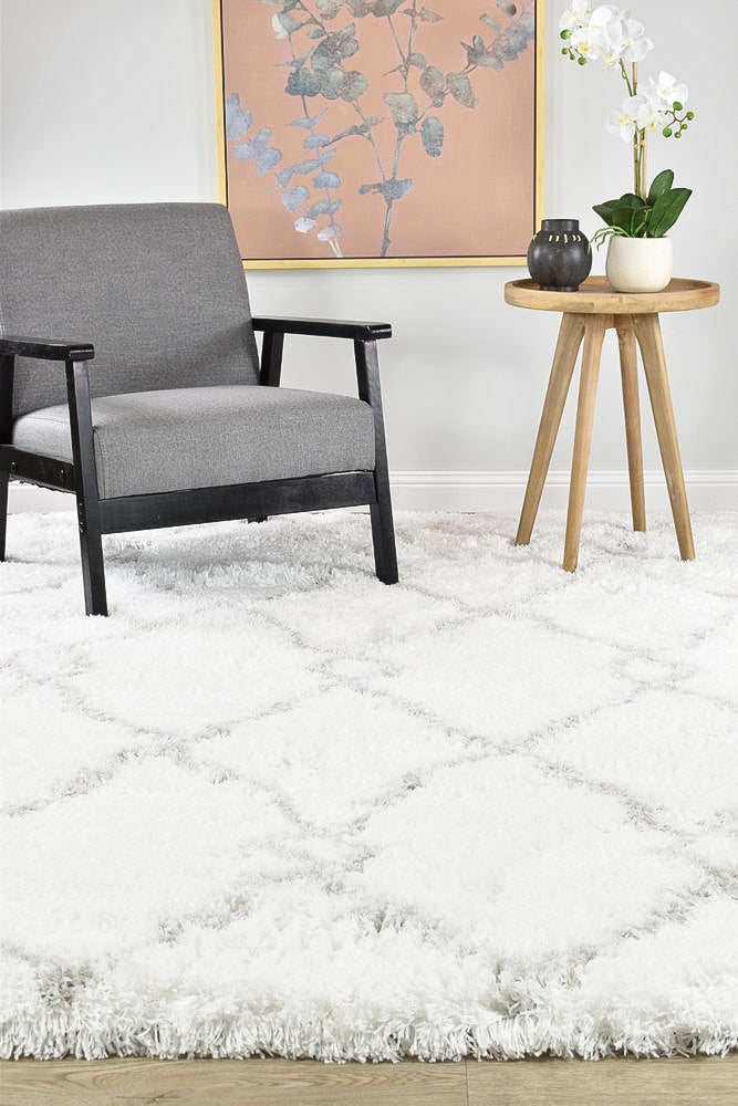 Mascot Shaggy White Rug 8744A