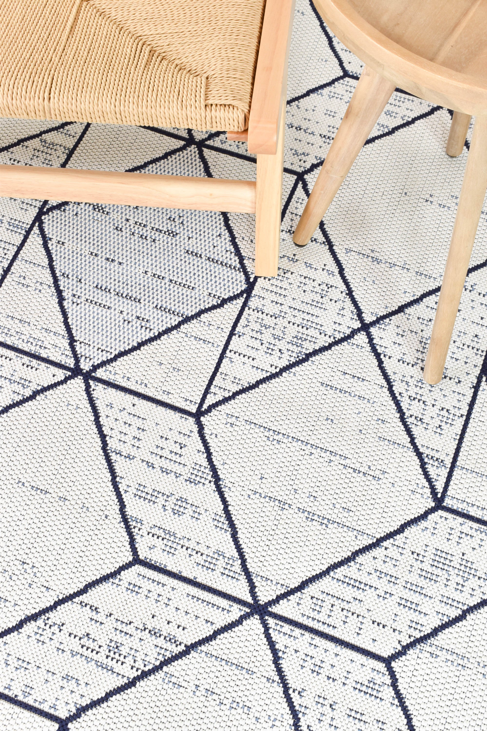 Mirada White Blue Rug 47277-396
