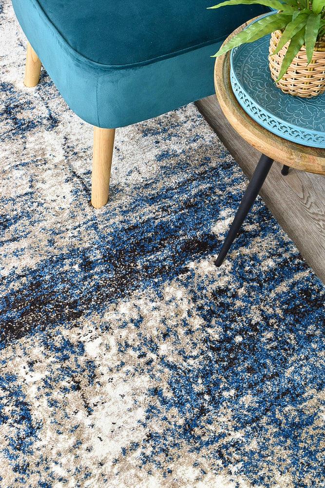 Millard 651 White Blue Runner