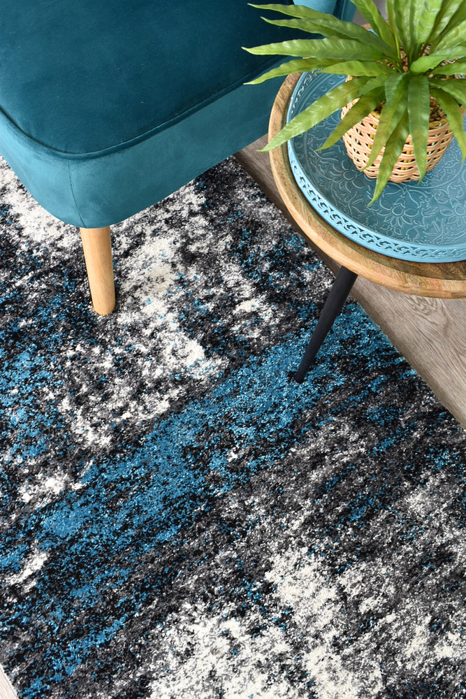 Millard 651 White Turquoise Runner