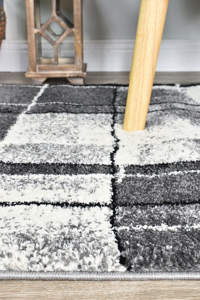 Millard 297 Dark Grey Black Runner