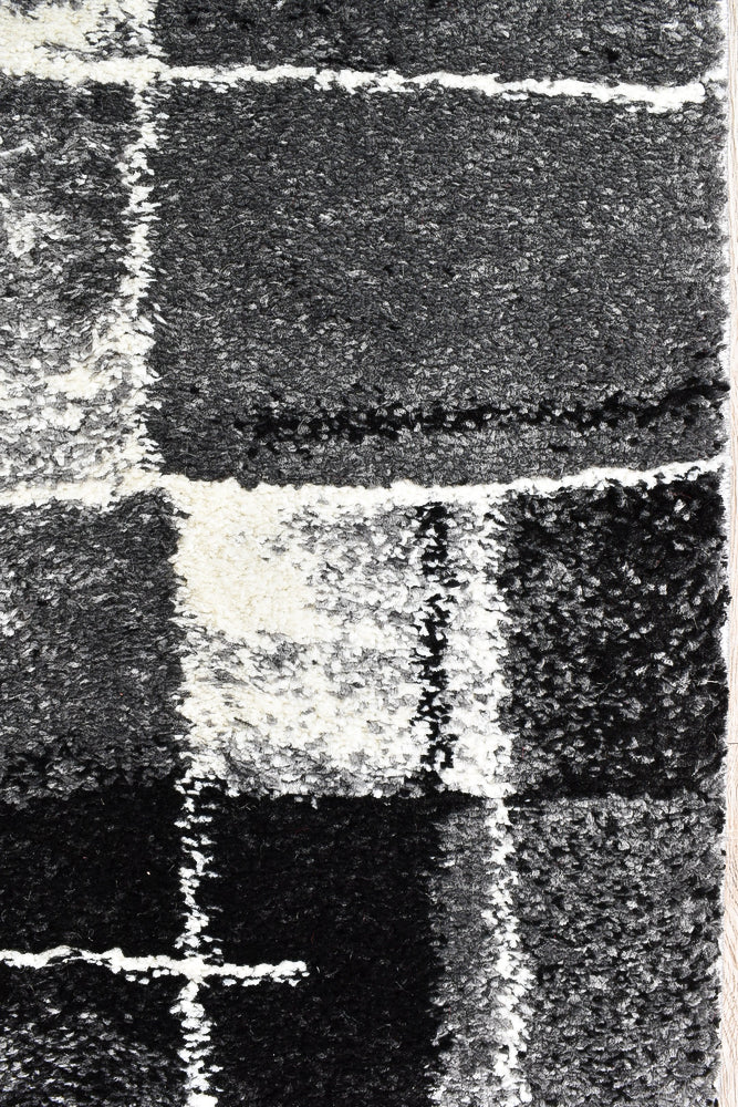 Millard 297 Dark Grey Black Runner