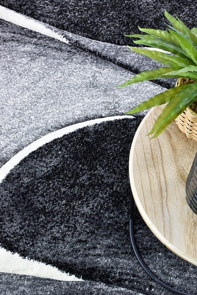 Millard 37 Dark Grey White Rug