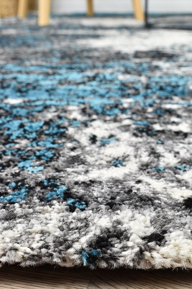 Millard 651 White Turquoise Rug