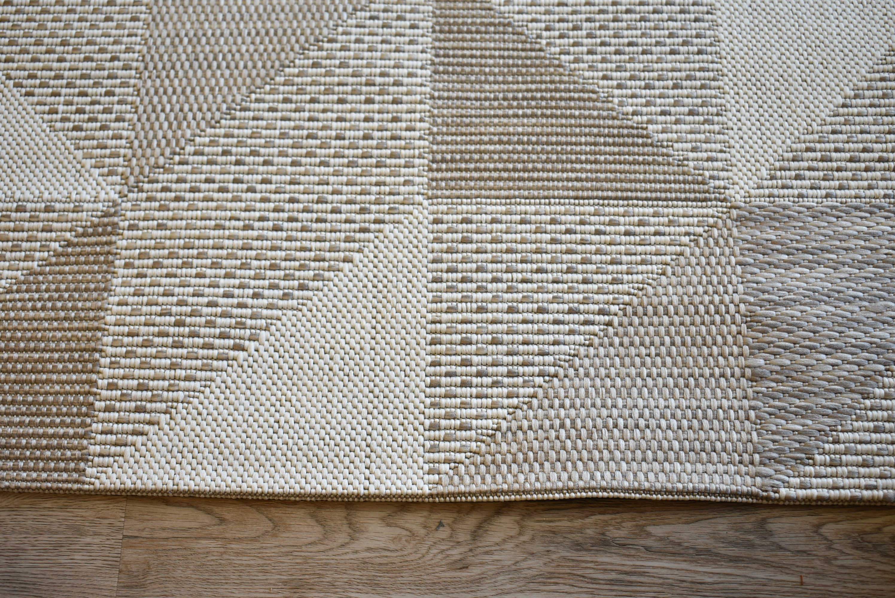Mirada Cream Beige Rug 47252-560