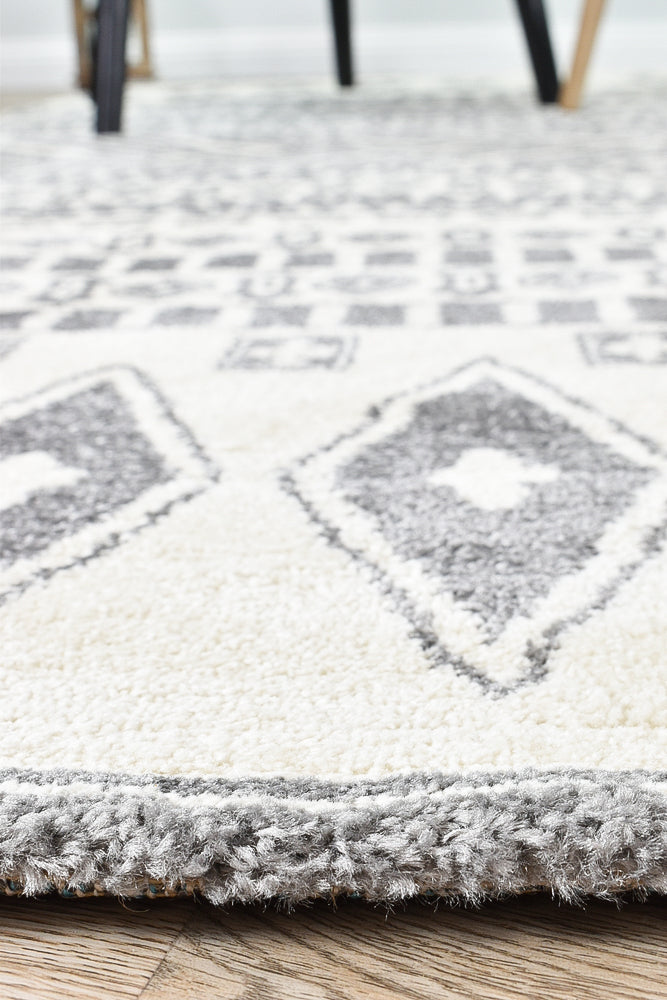 Nova Cream Light Grey Rug 343