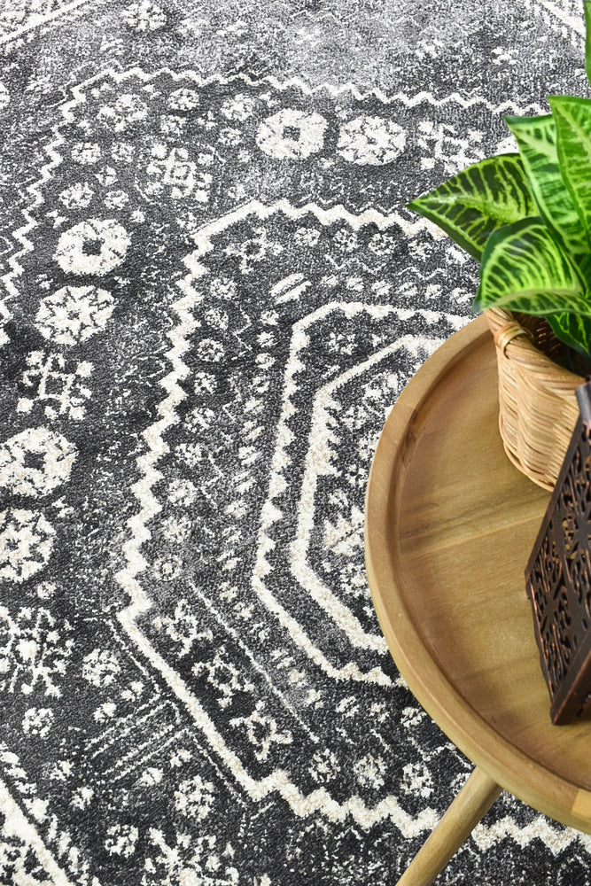 Nova Dark Grey Rug 354