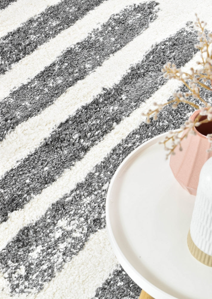 Parma Shaggy Rug 0B470A Dark Grey
