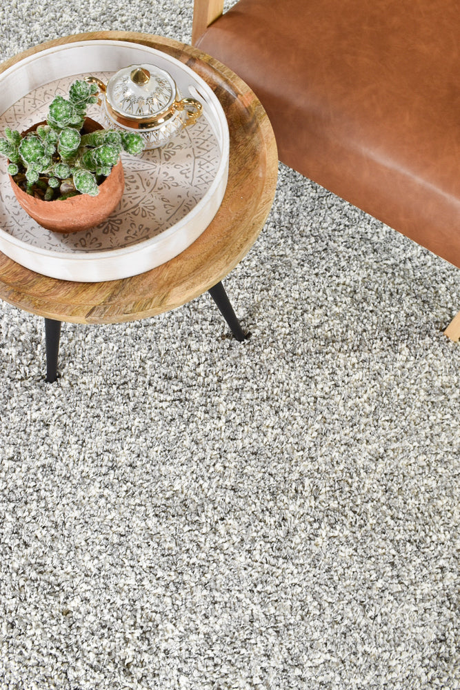 Plain Portland Shaggy Rug Grey 6699