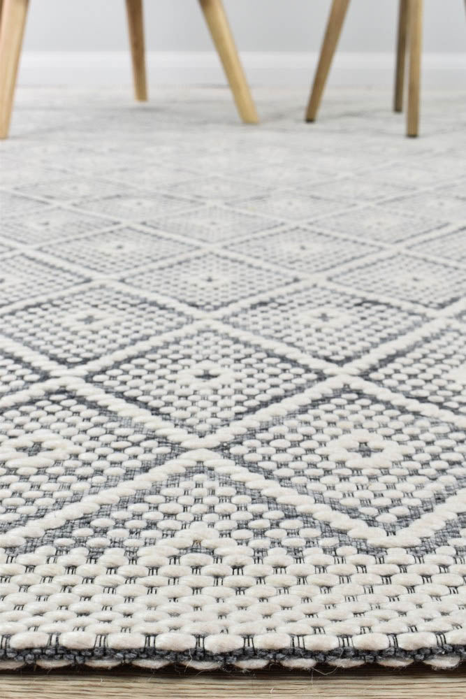 Tasco White Grey