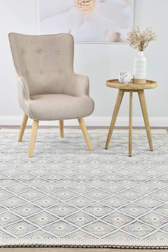 Tasco White Grey