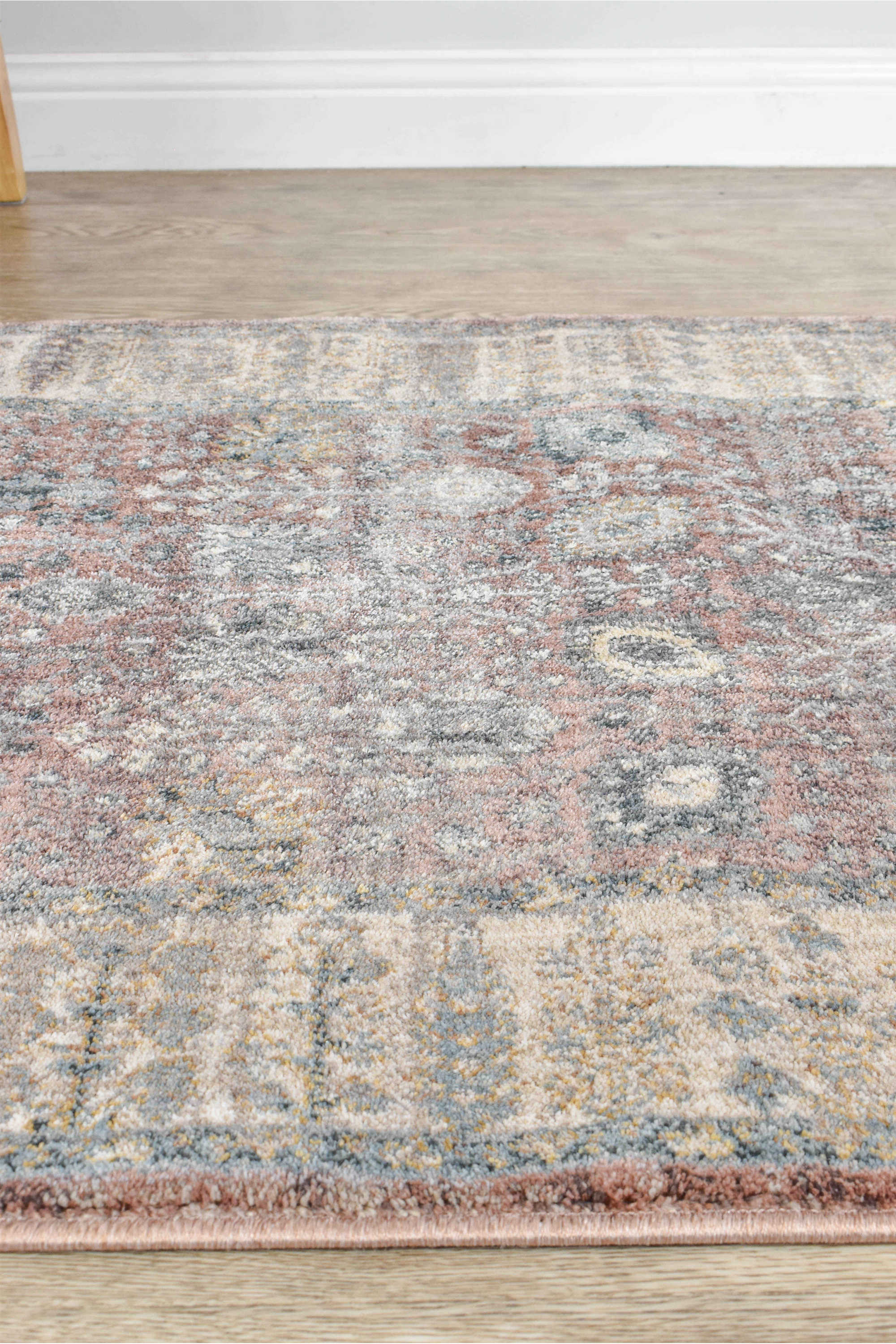 Tuscany 0B568A Rose Balm Runner